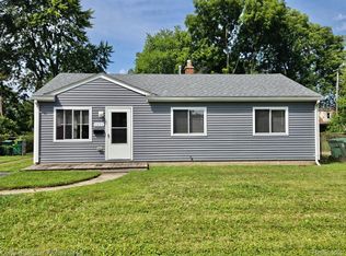 1231 Gilman St, Garden City, MI 48135