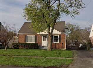 224 Russell Ave, Liverpool, NY 13088