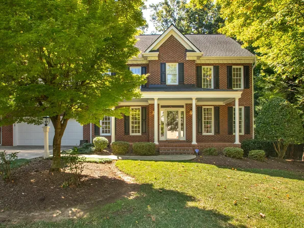 108 Rose Sky Ct, Cary, NC 27513