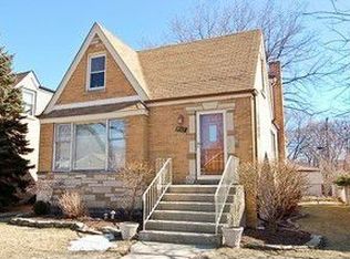 8545 Springfield Ave, Skokie, IL 60076