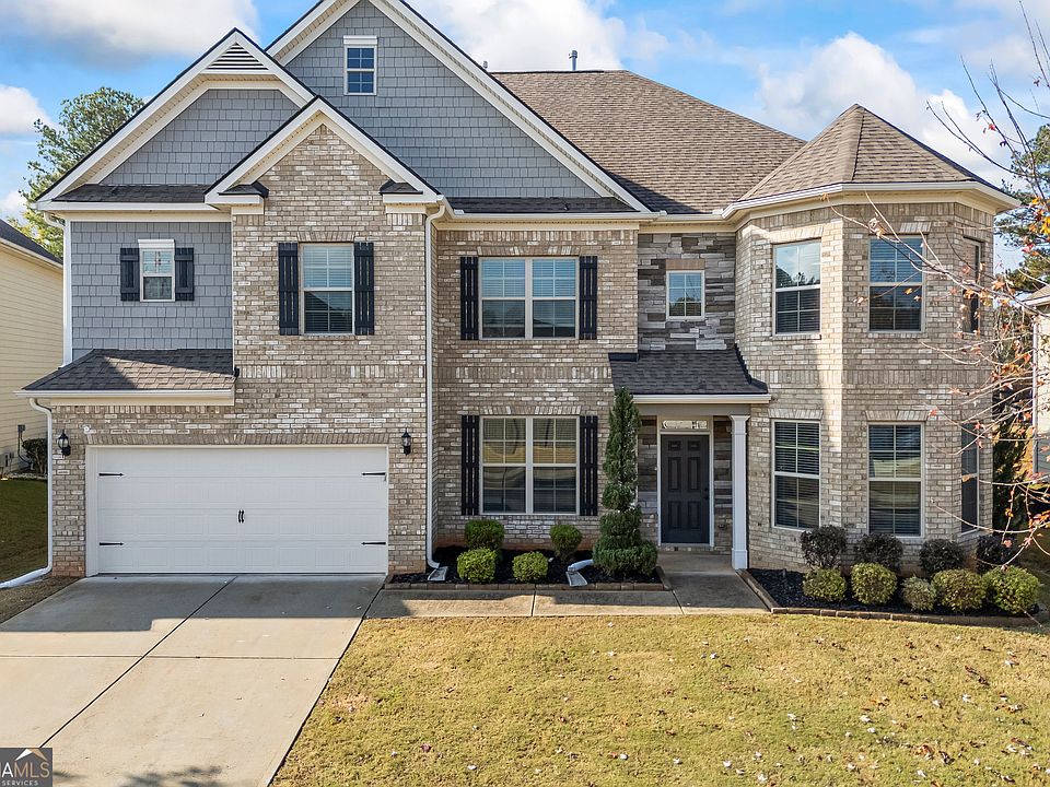 1st image of 30 Fanleaf Dr