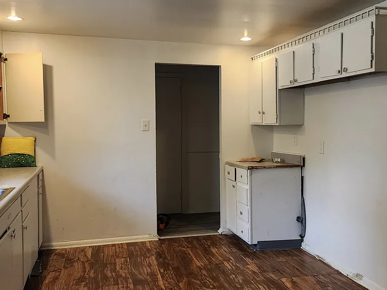 10139 E Chris Dr — Photo 11