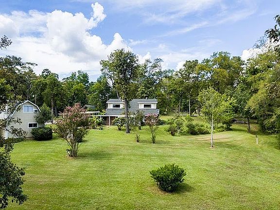 5th image of 401 Crystal Creek Dr