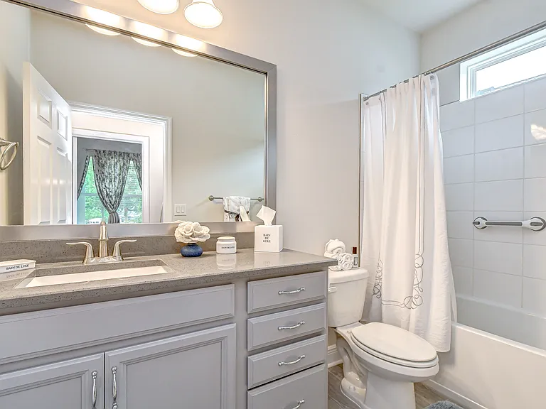 15371 Caravan Ave — Photo 27