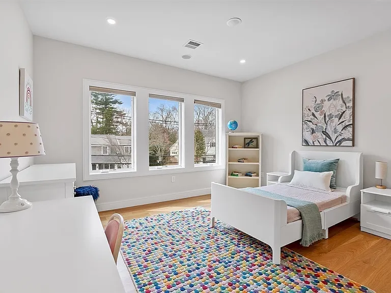 5 Colonial Rd #5 — Photo 19