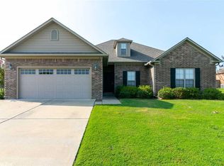 6 Thoroughbred Dr, Vilonia, AR 72173