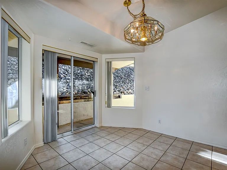 4261 N Tonopah Dr — Photo 10