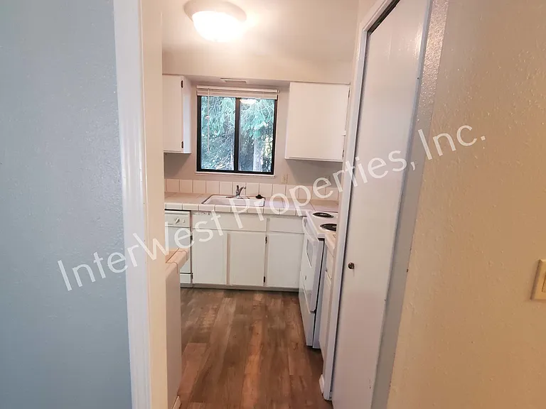 9685 SW Whitford Ln — Photo 4