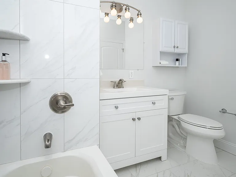 144 Bergen Ave #3D — Photo 20