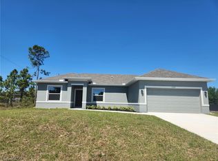 3900 28th St SW, Lehigh Acres, FL 33976