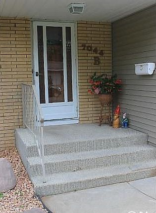 3rd image of 7044 Drew Ave N
