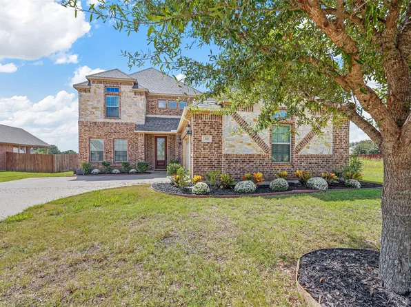 300 Joseph Dr, Glenn Heights, TX 75154