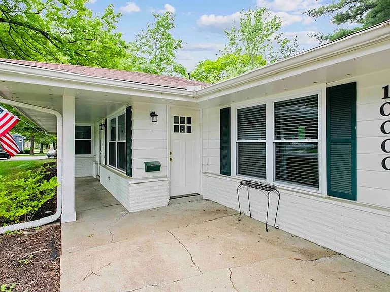 10000 Nall Ave — Photo 1