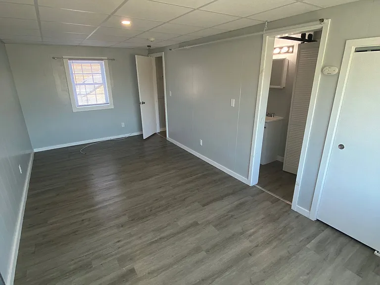 20 Laurel St #4 — Photo 7