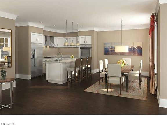 2nd image of 1381 W Clifton Blvd #27