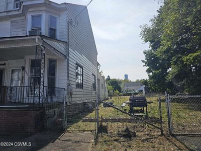 1326 W Spruce St, Coal Township, PA, 17866