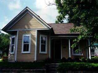 520 W Howe St, Bloomington, IN 47403