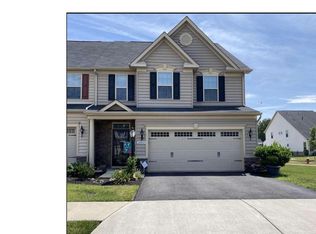 24855 Helms Ter, Aldie, VA 20105