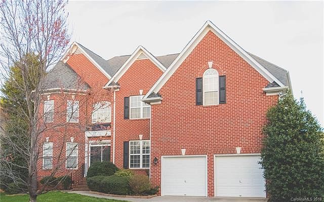 1st image of 107 Cloister Ln