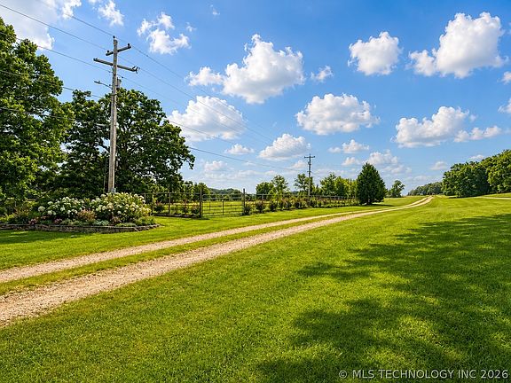 3rd image of 450860 Highway 64