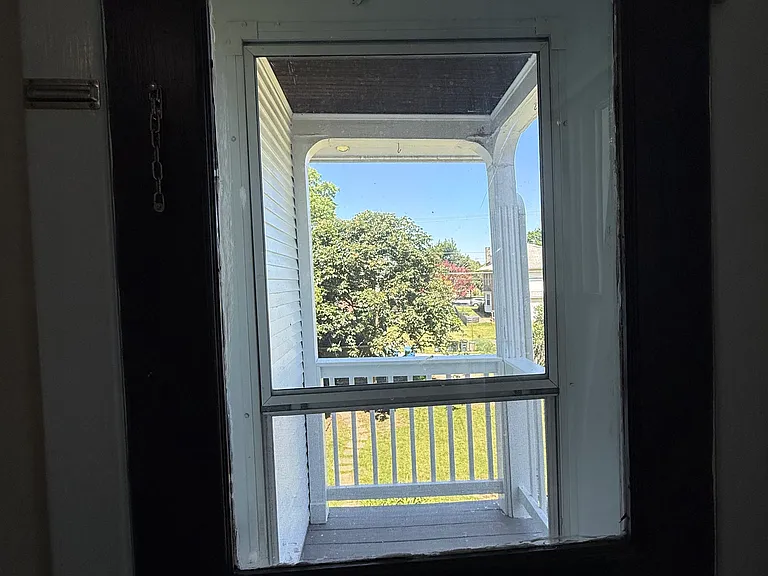707 Oley St — Photo 23