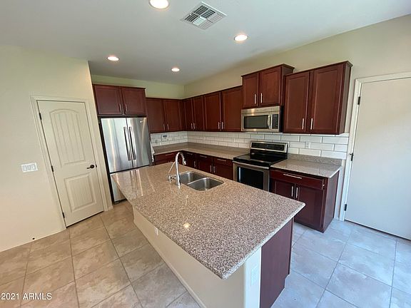5th image of 3491 S Bluejay Dr