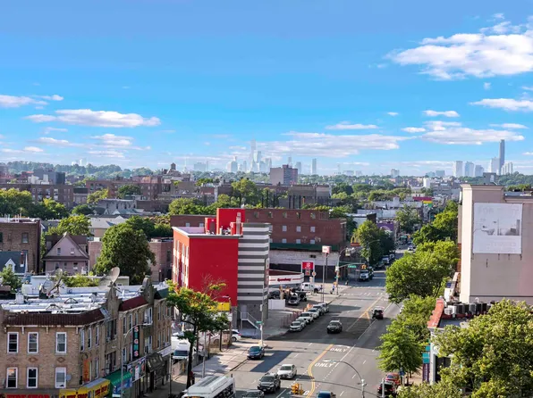 1111 Foster Avenue image 14 of 16