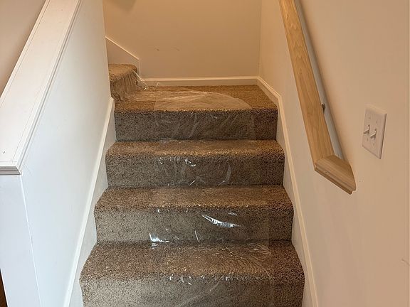 2nd image of 1442 Wigwam Ln