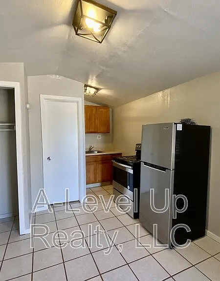 3909 S 14th Ave #3 — Photo 13