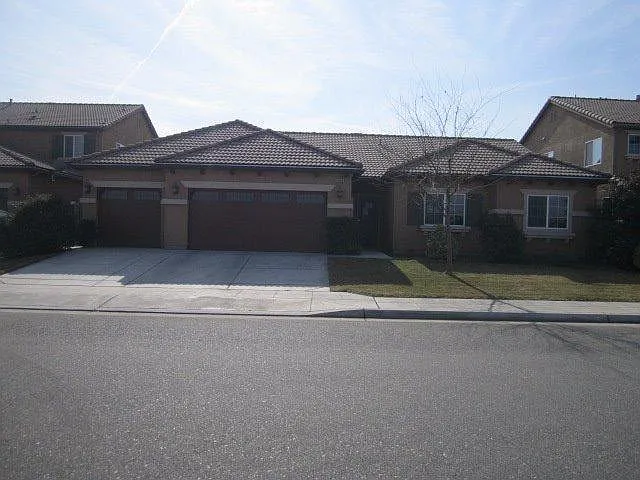 5886 E Balch Ave photo 1