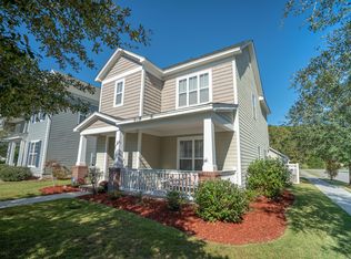 100 Foxglove Ave, Summerville, SC 29483
