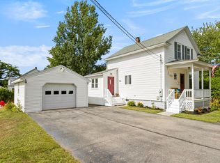 60 Prospect Ave, Lewiston, ME 04240
