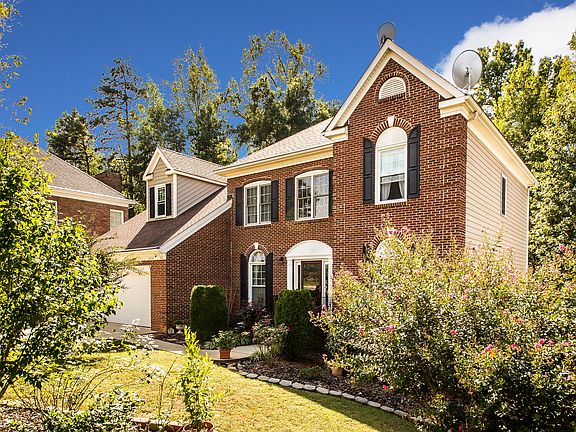 2nd image of 4707 Hanging Ivy Dr