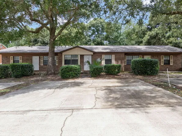 1020 Sable Dr #B, Pensacola, FL 32514