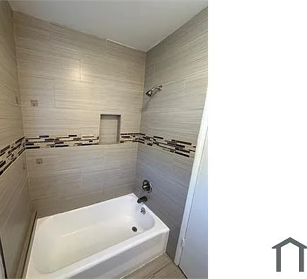 825 Laconia Blvd #4 — Photo 9