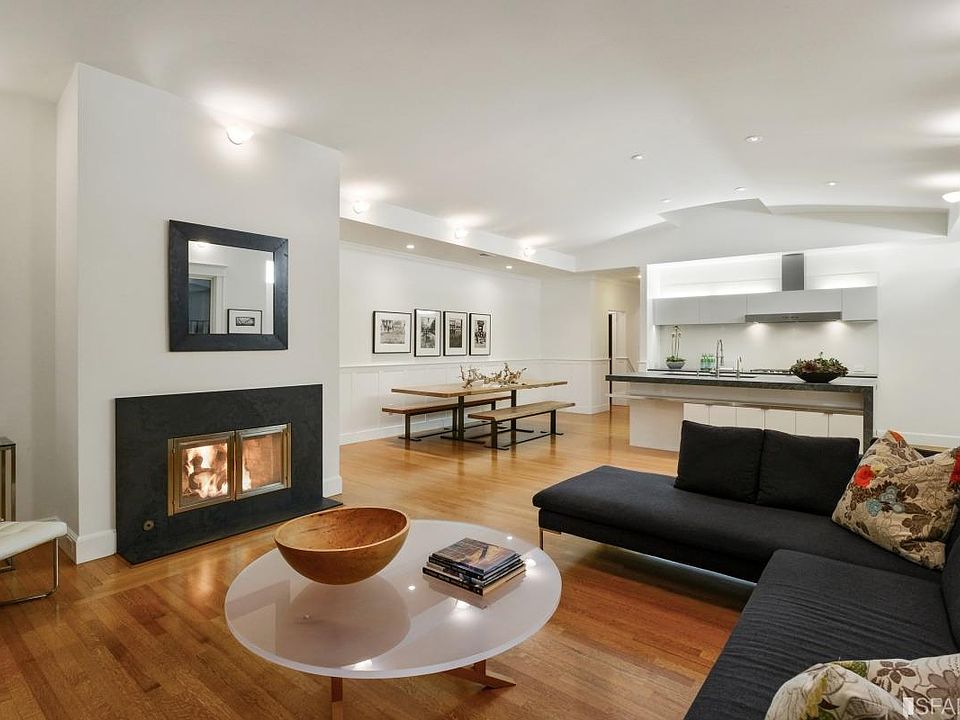 1st image of 727 De Haro St