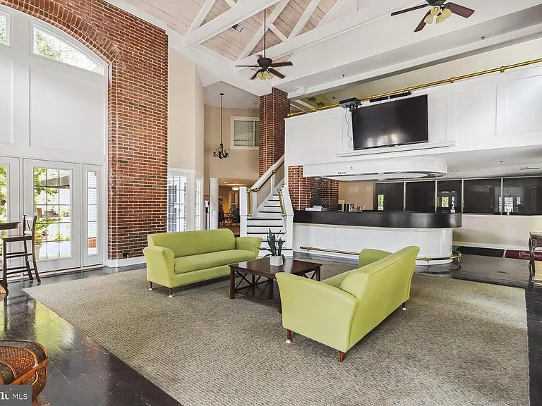 10703 Hampton Mill Ter #100 — Photo 30