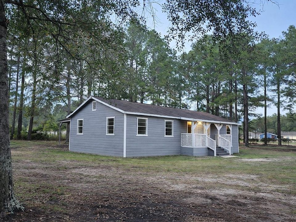 1st image of 221 Macie Ln