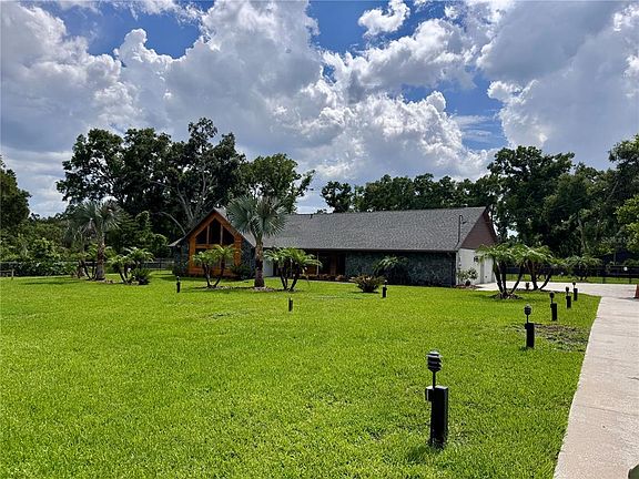 3rd image of 3415 Ranch Rd