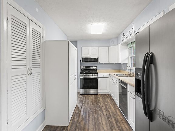 4th image of 328 Westland Dr