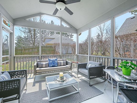 2nd image of 2455 Durand Dr Unit 16-B
