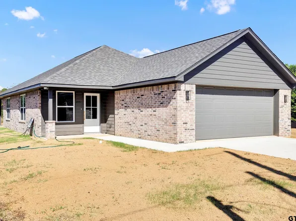 2705 Bunche St, Tyler, TX 75701