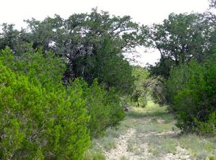 1087 County Road 417, Uvalde, TX 78801