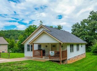 2242 Green Acres Cir, Sevierville, TN 37862