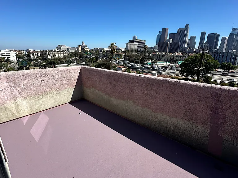 1111 Sunvue Pl #8 — Photo 9