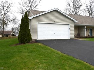 521 E Wilcox Rd #A, Youngstown, OH 44515