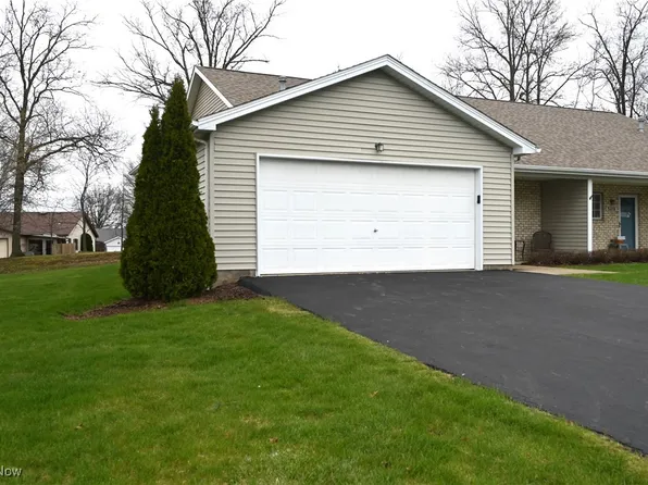 521 E Wilcox Rd #A, Youngstown, OH 44515