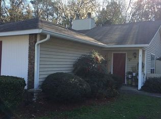 1401 King George Blvd APT 9, Savannah, GA 31419