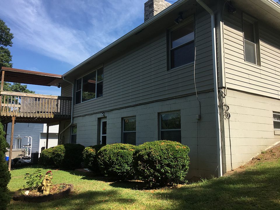 1st image of 803 Scenic Dr