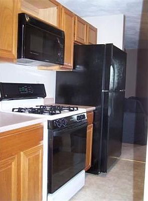 2nd image of 30 Patrick Rd